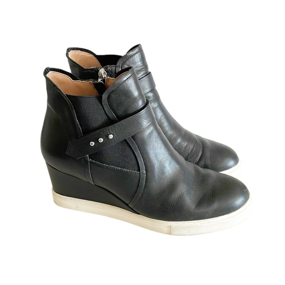 Linea Paolo Freshton Wedge Black Leather Ankle High Top Bootie Sneakers size 9